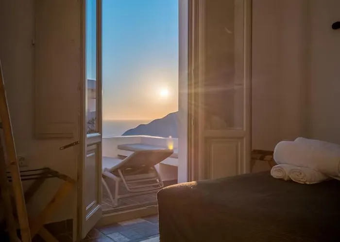 Vista D'oro Luxury Villa Oia (Santorini)